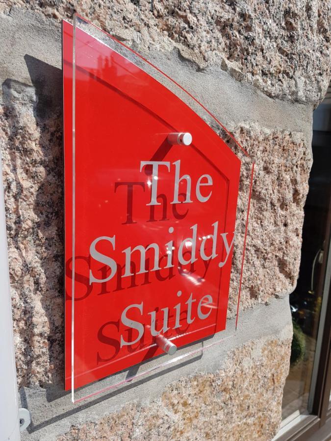 The Smiddy Suite Ellon Exterior foto